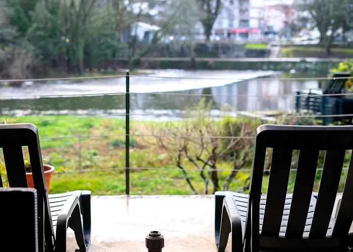 Heranca Do Vez - Riverfront Apartments