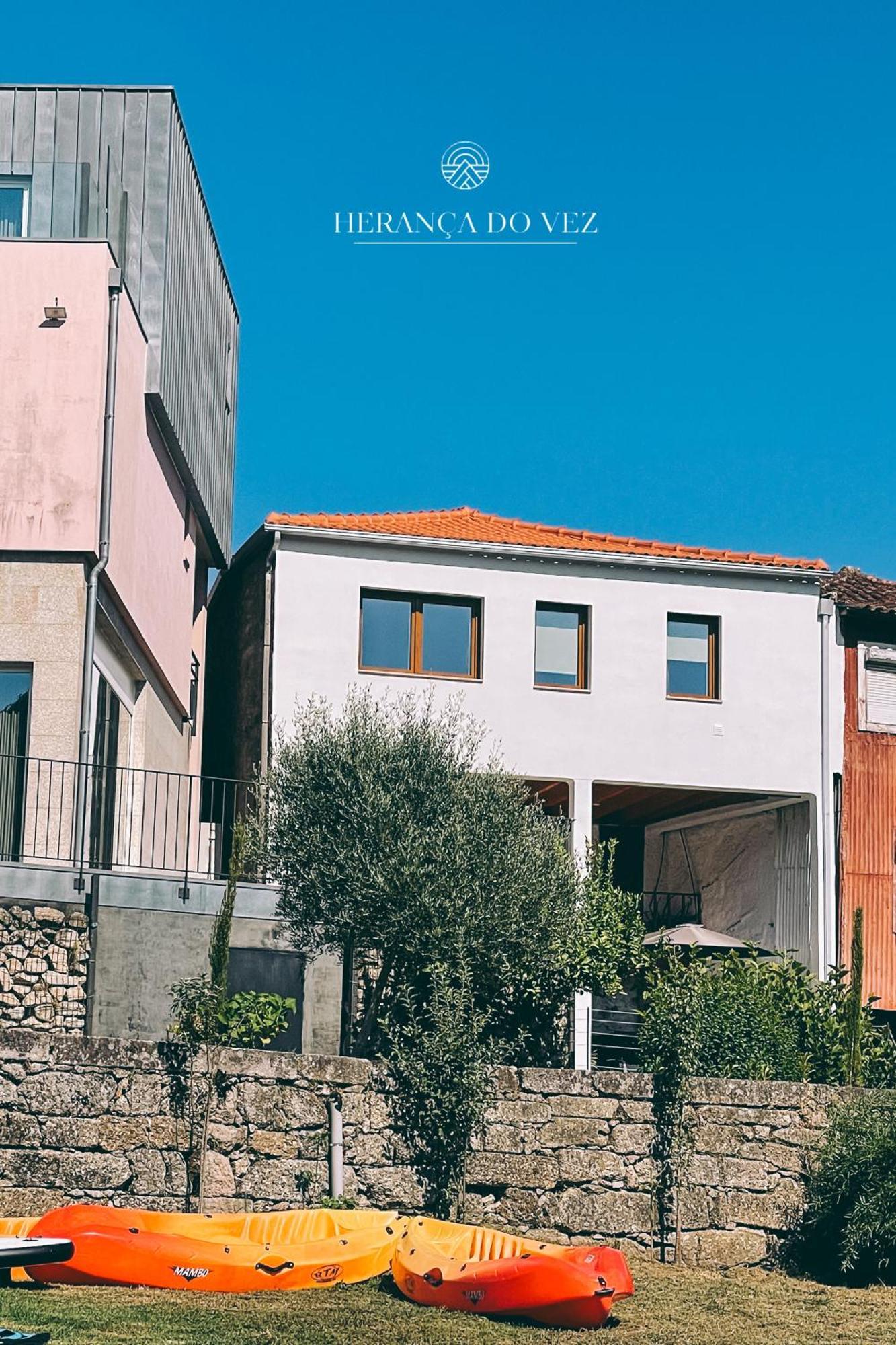 Heranca Do Vez - Riverfront Homestay *
